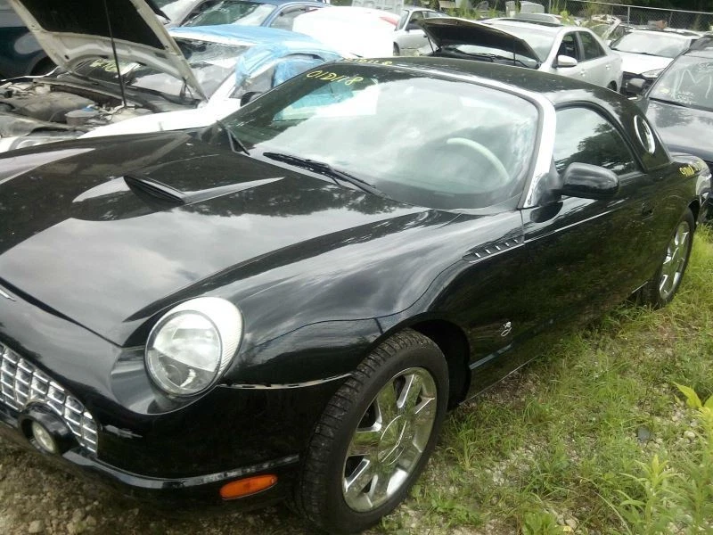 AC Compressor 8 Cylinder Fits 03-06 LINCOLN LS 1381631 - Image 3 of 4