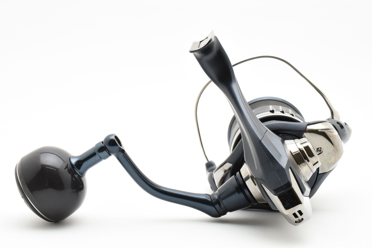 Shimano 20 Stradic SW 6000XG Spinning Reel Mint From JAPAN