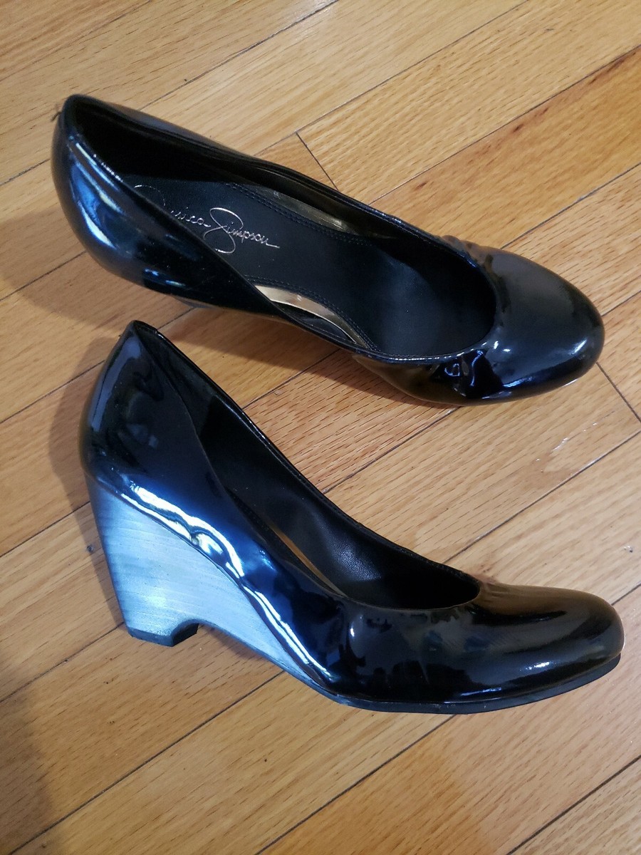 Jessica Simpson Heels size 7B/37 Black New withput a box, see pics