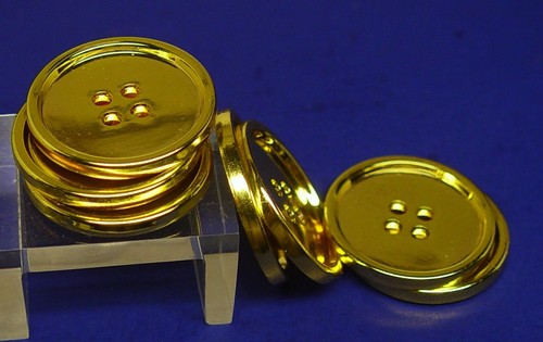 DRAPERS AND DAMONS replacement button 7 gold tone 4-hole 15/16" Good Used Cond. - Picture 6 of 10