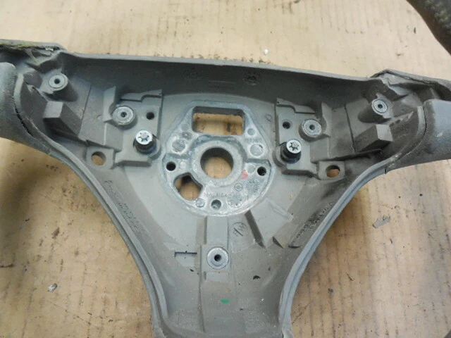 Volante Audi A6 1998-2004 cuero gris 3 radios Foto 2 de 3