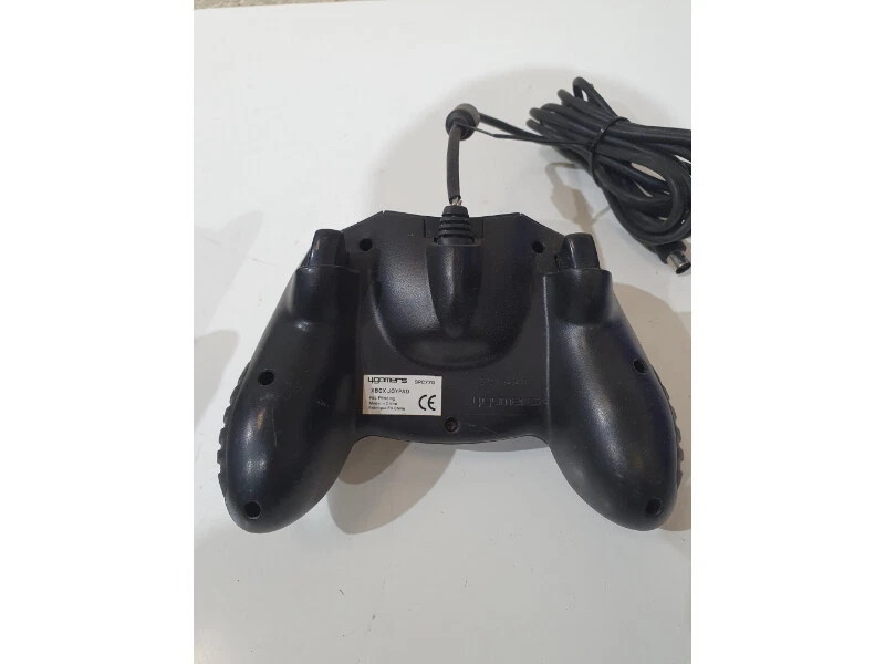 4Gamers SPC770 Black Wired Handheld Xbox JoyPad Gaming Controller - For Parts - Image 3 of 4