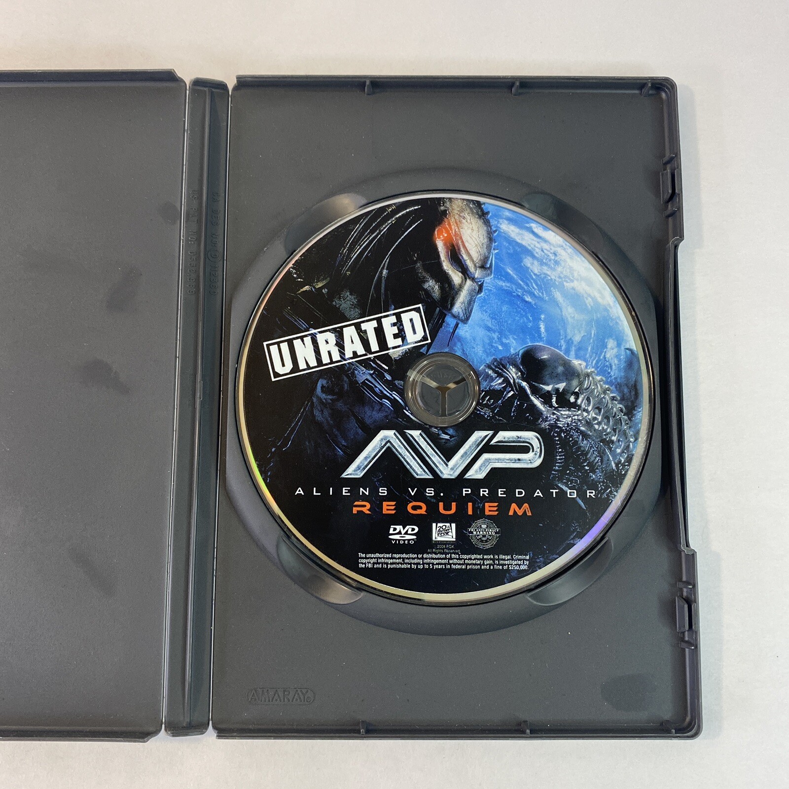 AVP Aliens Vs. Predator - Requiem (DVD, 2008) Widescreen Unrated Sci-fi ...