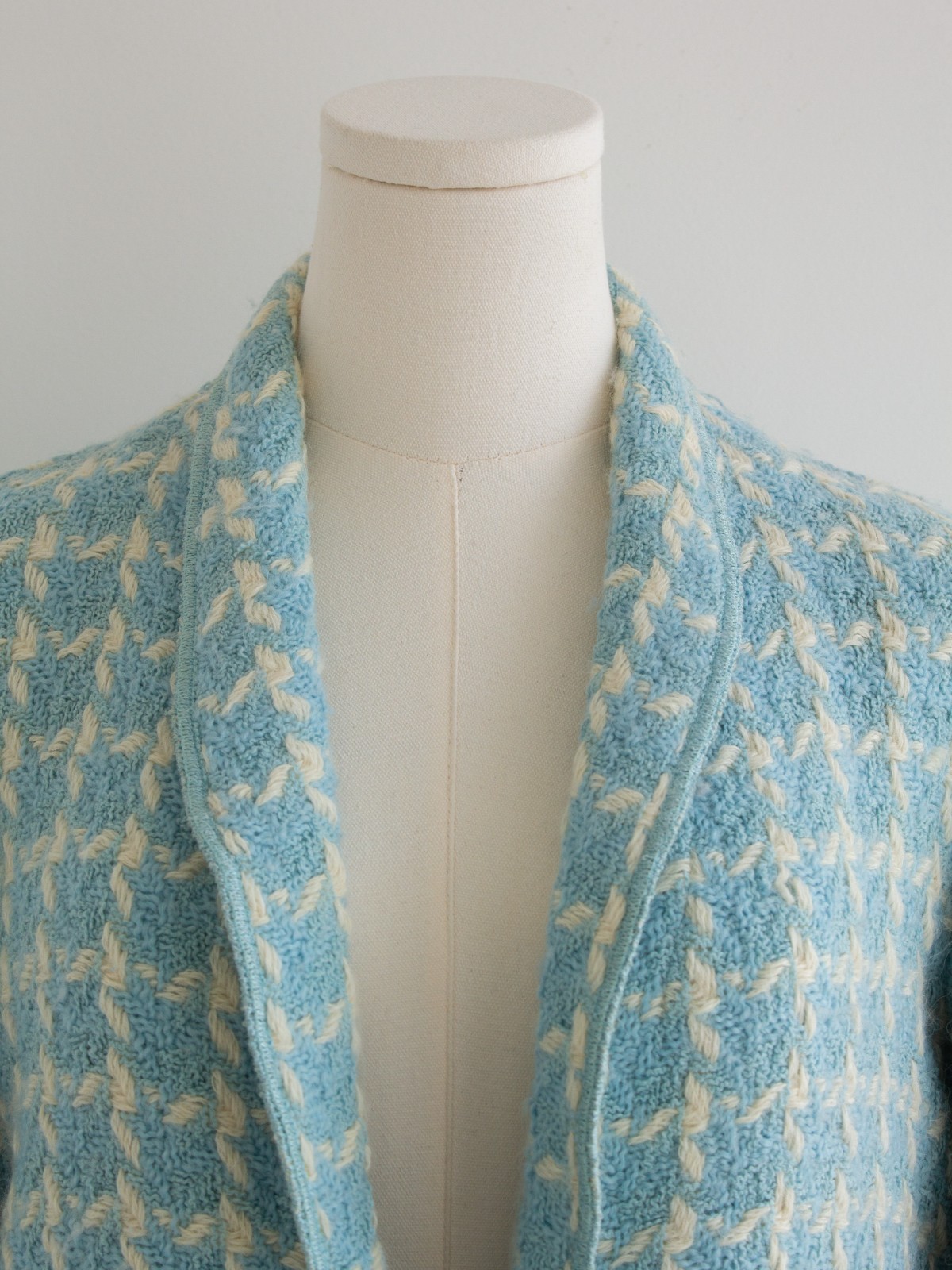 Chanel Vintage S/S 1996 Sky Blue Plaid 96P Tweed Jacket image 10
