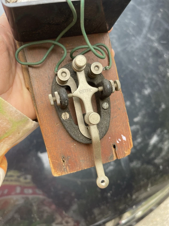 Vintage Eico 706 Code Practice Oscillator With JJ-38 Telegraph Key - Image 2 of 4