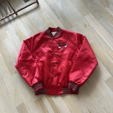 Locker Line Chicago Bulls Satin Jacket Vintage 90’s, Size Medium, NBA Vintage