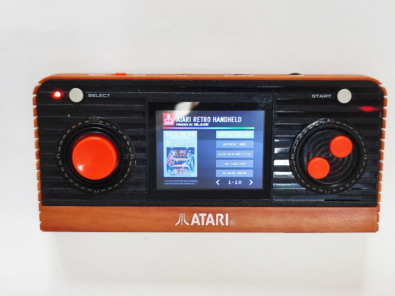 2018 BLAZE - ATARI RETRO HANDHELD GAMING CONSOLE - 50 GAMES - WORKING