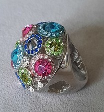 Size 8-9 Beautiful Multicolor Rhinestone Dome Ring