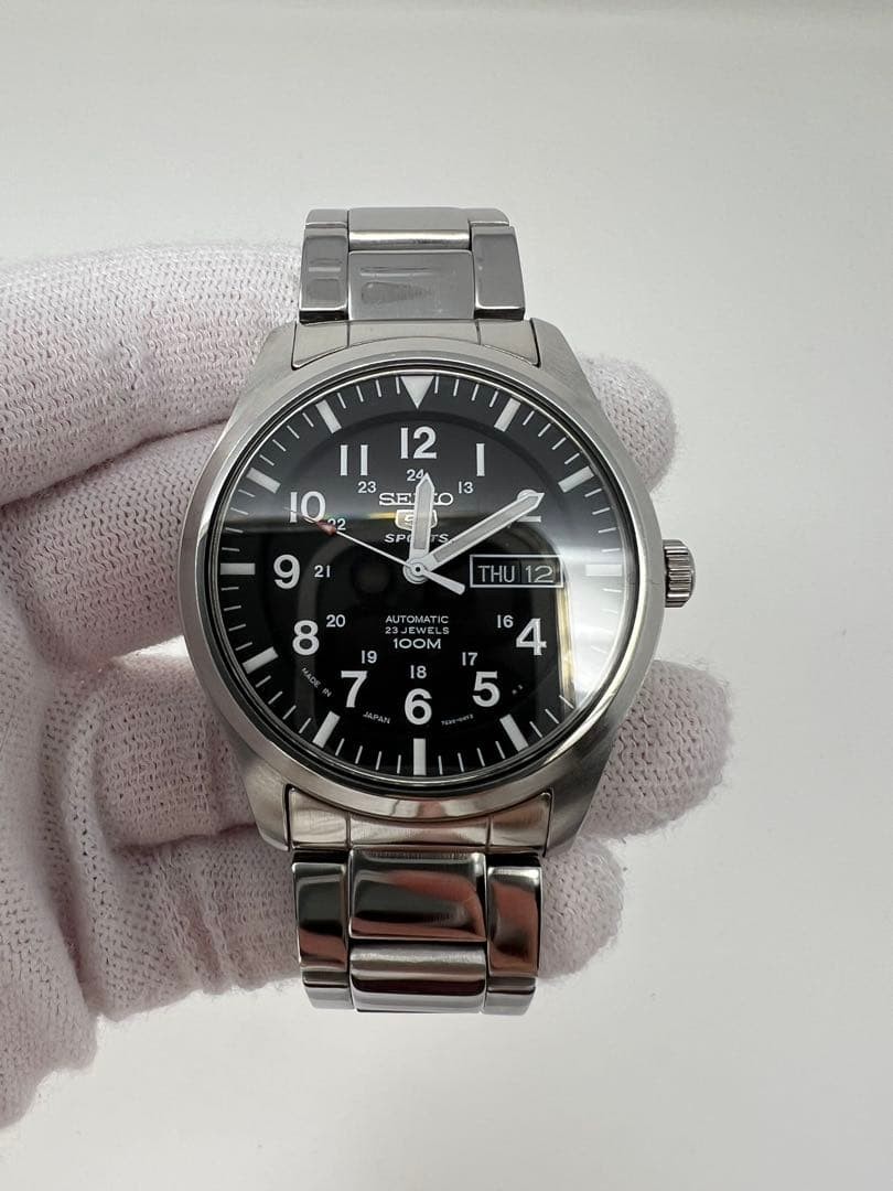 モノブレードサントクシルバー SEIKO 5 SNZG13K1 Military Automatic Watch 100m Water Resistant