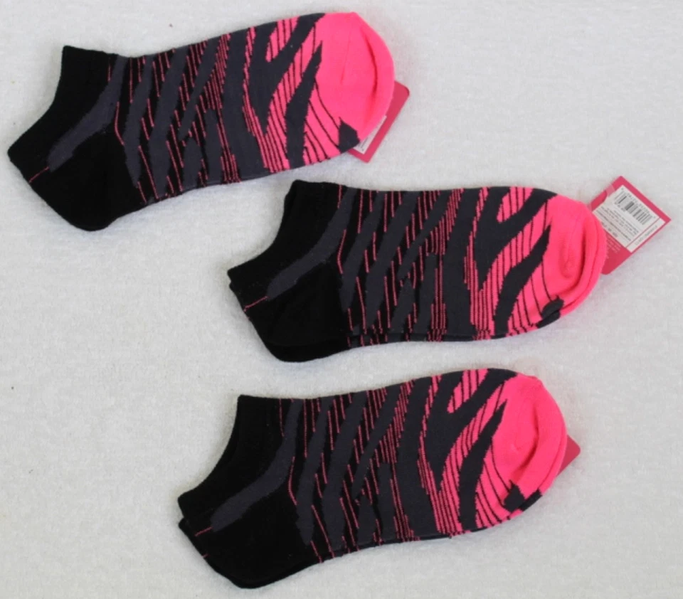 Calcetines Xhilaration para mujer corte bajo rosa negro gris talla única 3 pares Foto 2 de 4