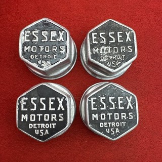 ✨ Barn Find ✨ 1920s Essex Motors Original Aluminum Threaded Hubcaps Set of 4