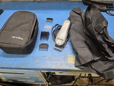 Andis Easy Style Adjustable Blade Clipper set With Case & Attachment Combs 