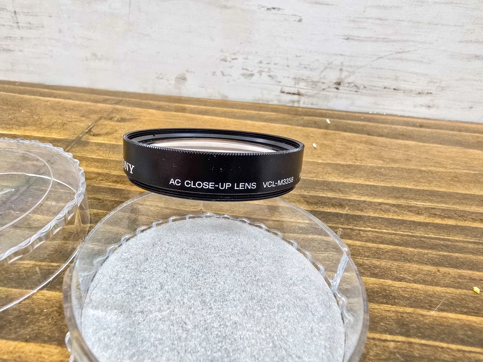 Sony VCL-M3358 AC Close-Up Lens Filter 58mm, Jewel Case, Very Clean - Image 2 of 4