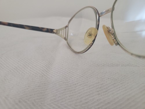 Vintage Fendi Gold and Tortoiseshell Eyeglasses - Picture 7 of 9