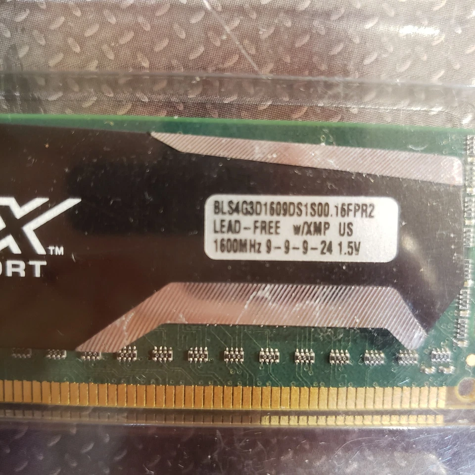 Ballistix RAM Stick 4GB 1.5V in box, never opened. DDR3 - 1600 - Image 3 of 4