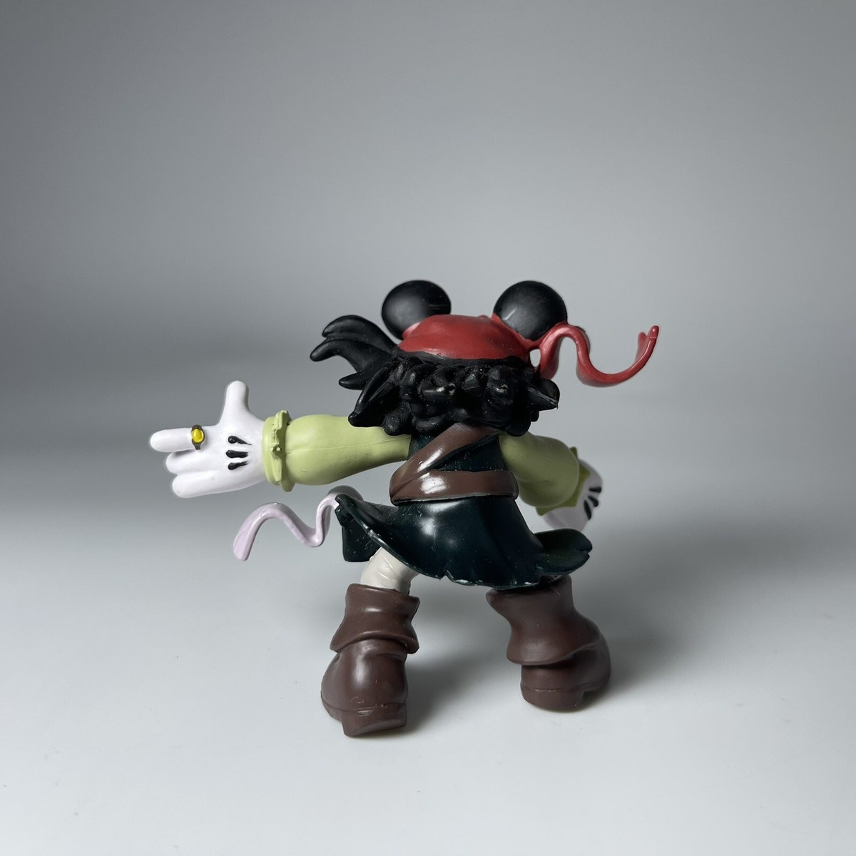 MICKEY MOUSE Jack Sparrow Pirates of the Caribbean Disney