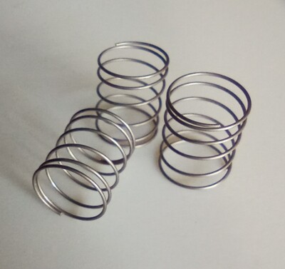   Tastaturfeder für Commodore Amiga 500/600/1200 , 3stk. *Federn, Springs