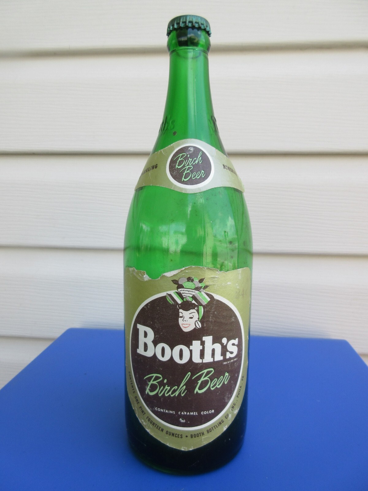 RARE 1950's Vintage 30oz. BOOTH'S BIRCH BEER Paper Label Glass Bottle