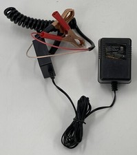 12 Volt Automatic Battery Float Trickle Charger by Cen-Tech