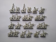 Warhammer Warmaster- 12x High Elves Silver Helm Stands with Command. Metal. OOP