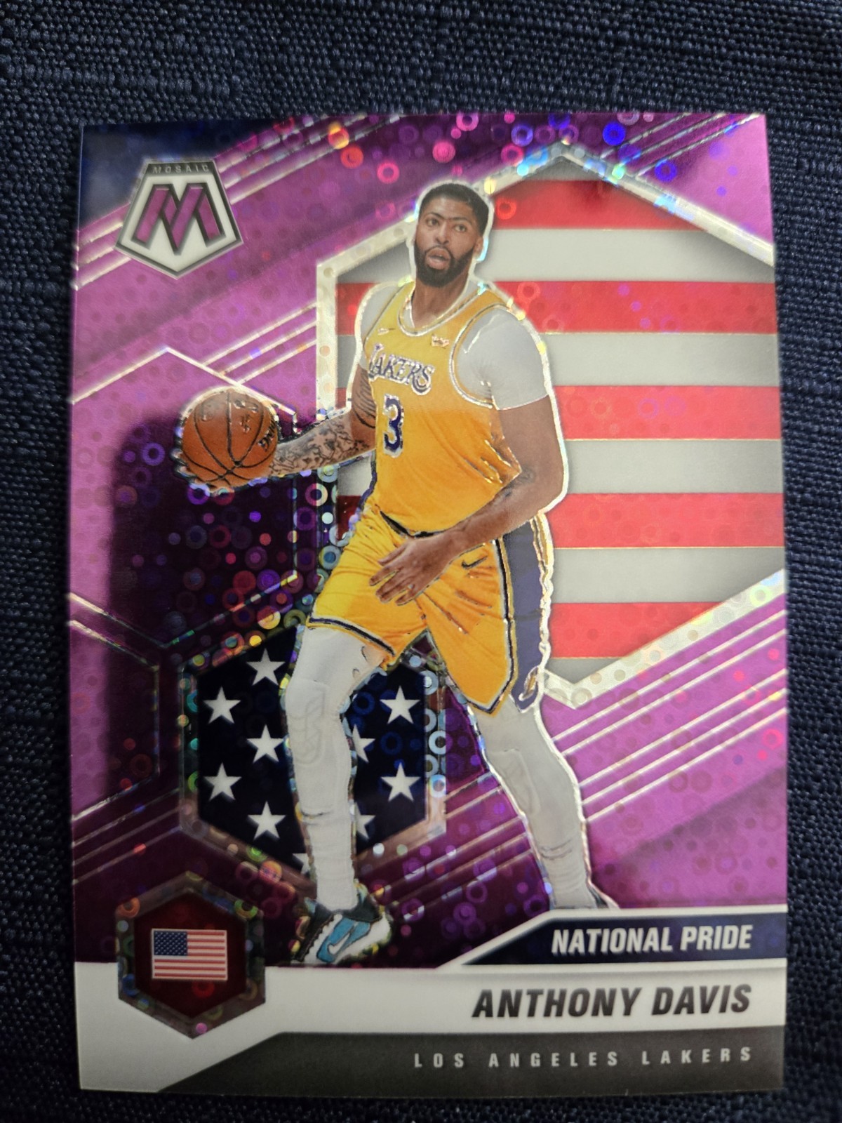 2020-21 Panini Mosaic Anthony Davis Lakers #250 Purple Fast Break Prizm /50