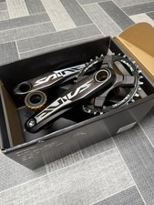 Shimano Saint FC-M825  165mm Cranks, 83mm, 34T Downhill Mountain Bike Crankset