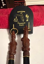 Souvenir of Florida Wall Plaque Alligator Handles Brush  Shoehorn Vintage