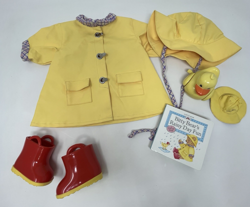 American Girl Bitty Baby Regenmantel Hut Stiefel Ente Bär Regentag Spaß Buch - Bild 1 von 15