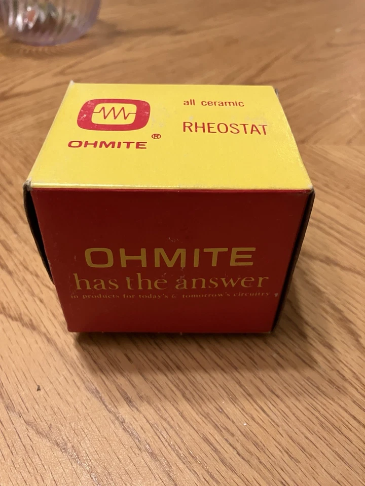 Reóstato de cerámica Ohmite 50 vatios modelo J Stock 0318 / OHMS 50 Foto 2 de 4