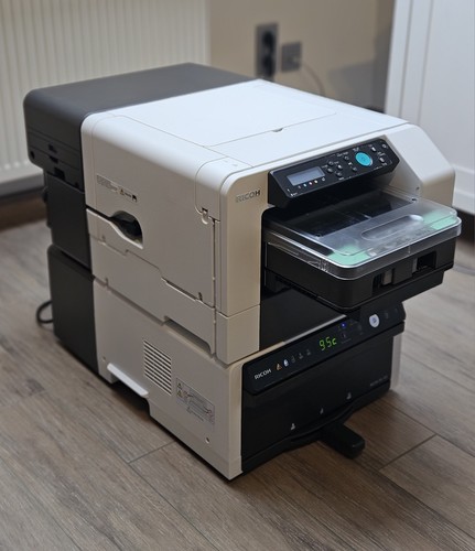 Ricoh Ri 100 Direct-to-Garment Printer with Finisher – Excellent Condition