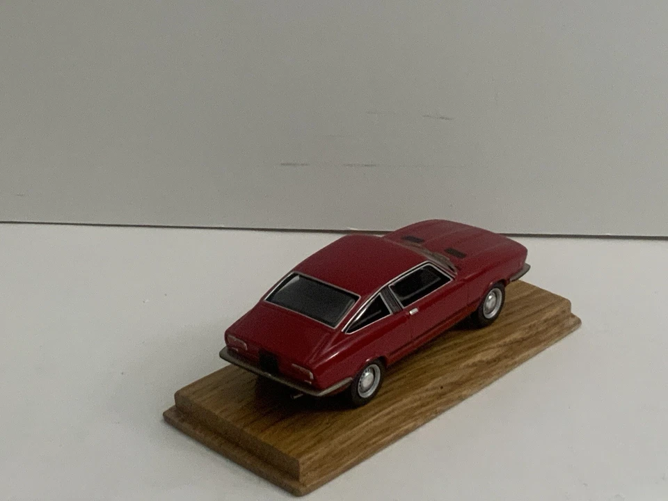 1/43 1971 Fiat Moretti 128 Coupe Handmade by EMC, Very rare! - Image 4 of 4
