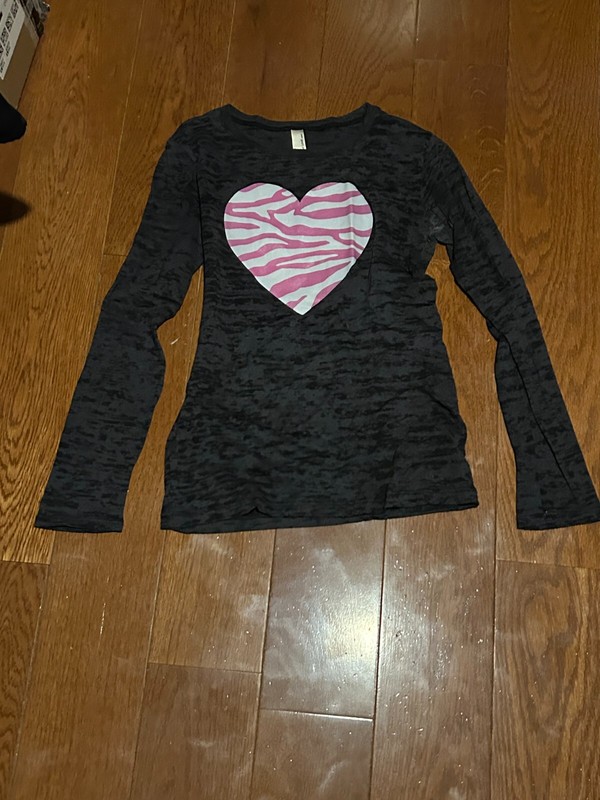 Girls Next Level apparel "New York"  Long Sleeve Gray Shirt Size XL