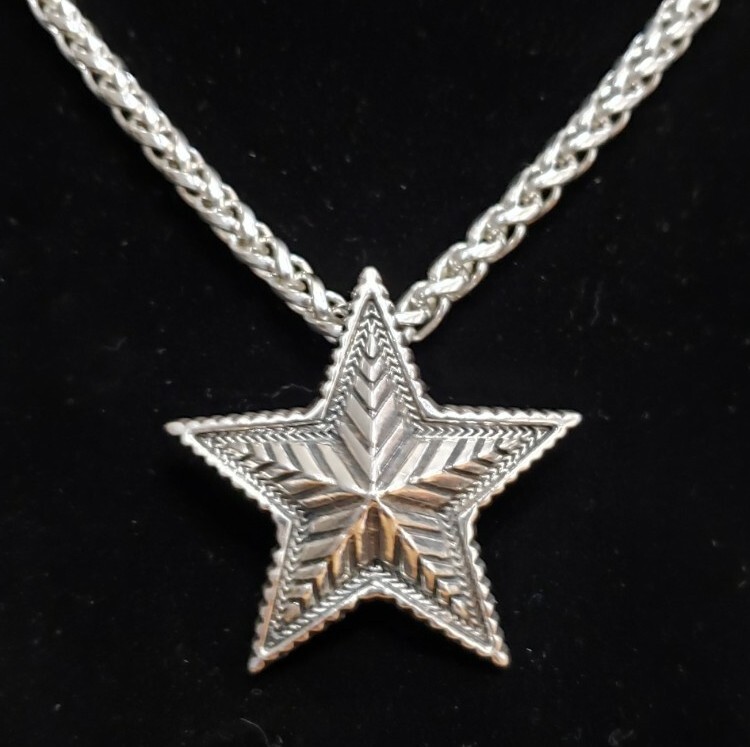 Cody Sanderson Sterling Silver 925 Star Pendant 18 Cody Sanderson Sterling Silver 925 Star Pendant 18