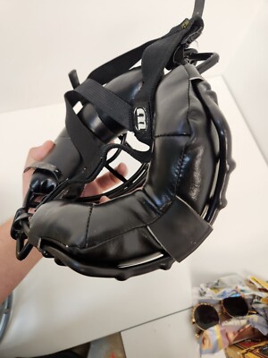 Masque De Catcher Wilson A3010 FS - Barre Métallique - Baseball/Softball - Noir