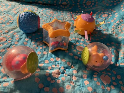 Fisher Price Roll A Rounds Balls Sensory Lot of Baby Infant Toys