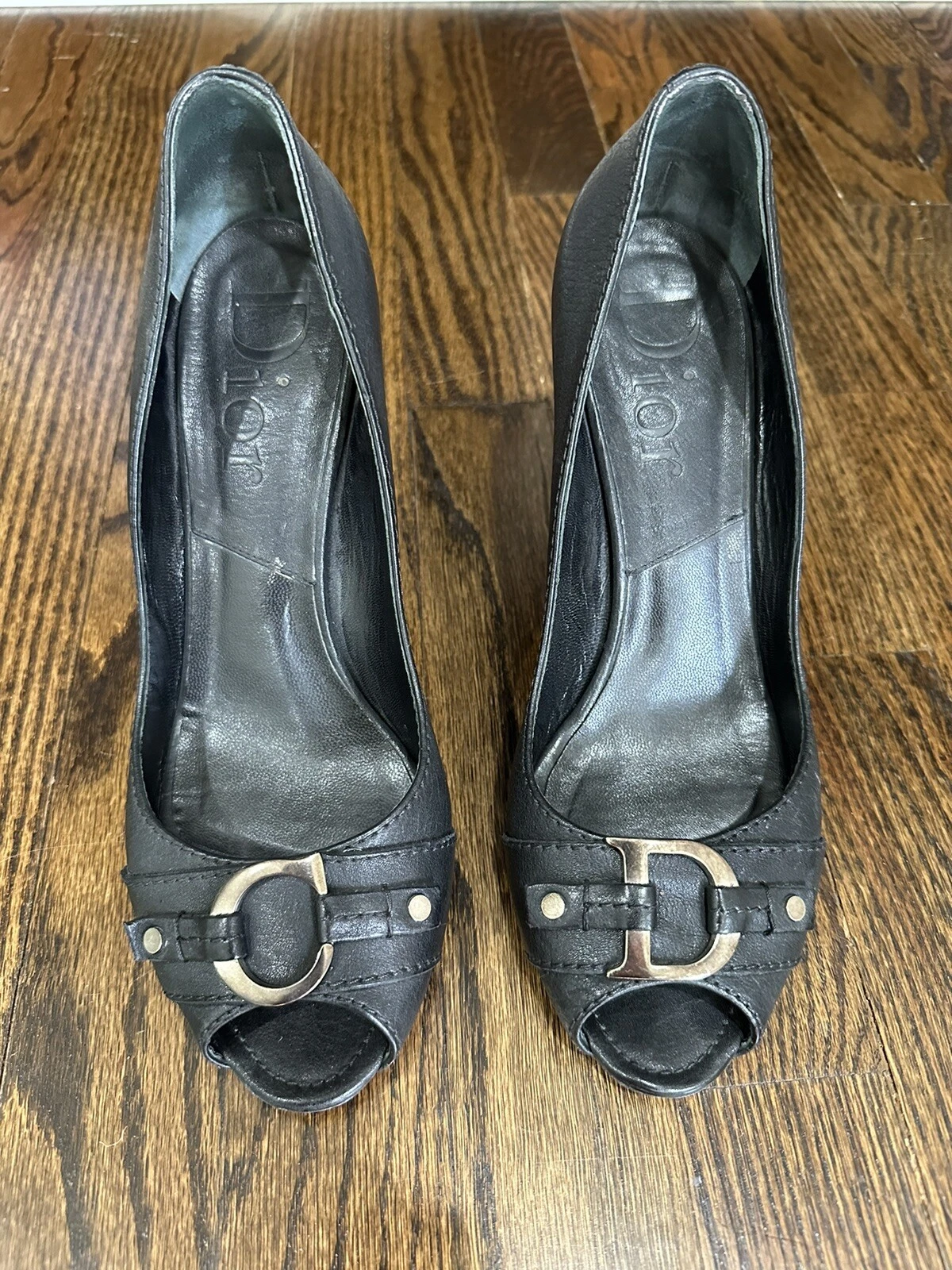 Christian Dior C & D black leather peep toe pump SIZE 39