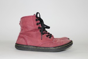 dr martens 7 eye