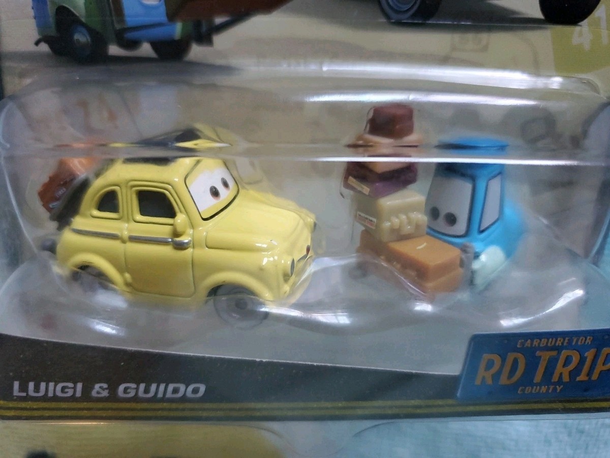 グイド　ルイジ　 LUIGI GUIDO Road Trip カーズ ミニカー Disney Pixar Cars Rd Trip Luigi and Guido Road Trip Lugguage 1:55