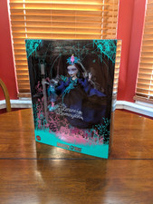 Monster High Lenore Loomington Designer Doll Mattel Creations NRFB Mint