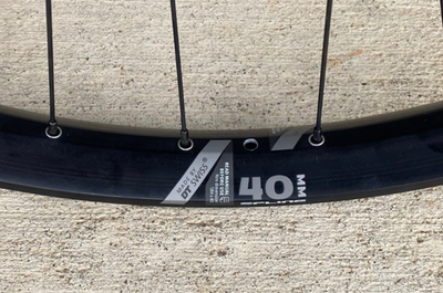 27.5 Dt Swiss M1700 Spline 40 UM 6 bolt disc 40mm width 148x12