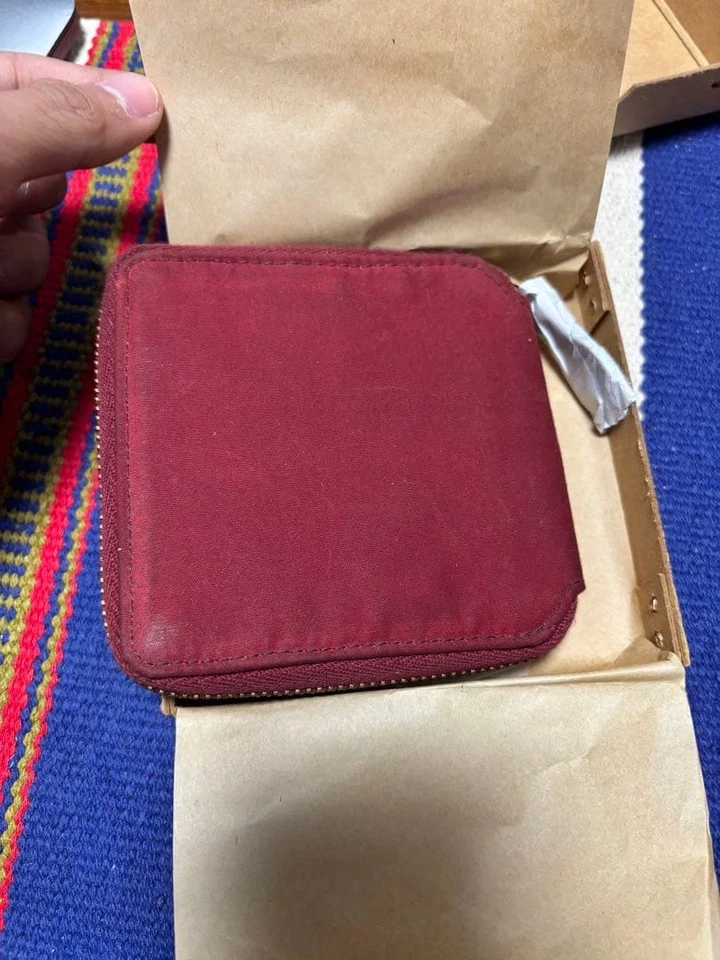 RRL RALPH LAUREN Hombre Oilcloth Cartera Doble Plegable Rojo Sólido Elegante USADO Foto 2 de 4