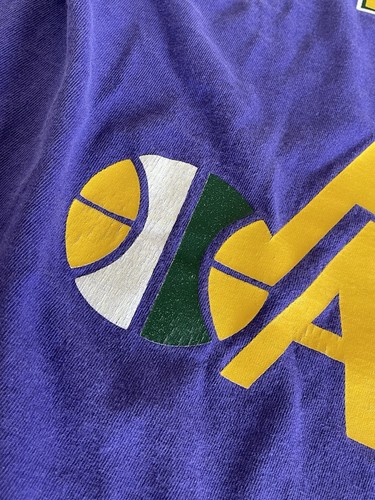 NBA Utah Jazz Vintage Nutmeg Mills Mens T Shirt Size XL 90s Purple Short Sleeve - Picture 5 of 12
