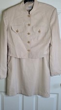 Vtg Georgiou Studio 10 Beige 100 SILK 2 Pieces Jacket Skirt Women's Skirt Set