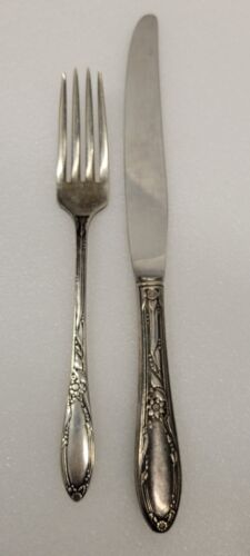 HEIRLOOM VIRGINIAN STERLING SILVER  4 FORKS 6 knives #3713