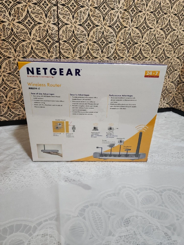 NETGEAR MR814 v2 Cable DSL Wireless Router 4 Ports 10/100 Mbps 2.4 GHz NISP - Image 2 of 4