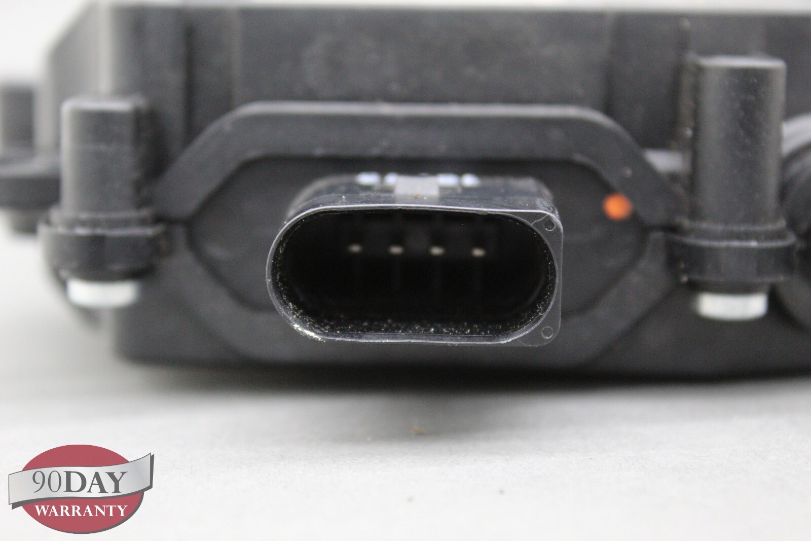 2013 - 2016 MASERATI QUATTROPORTE LID LATCH LOCK ACTUATOR MOTOR OEM 670037458