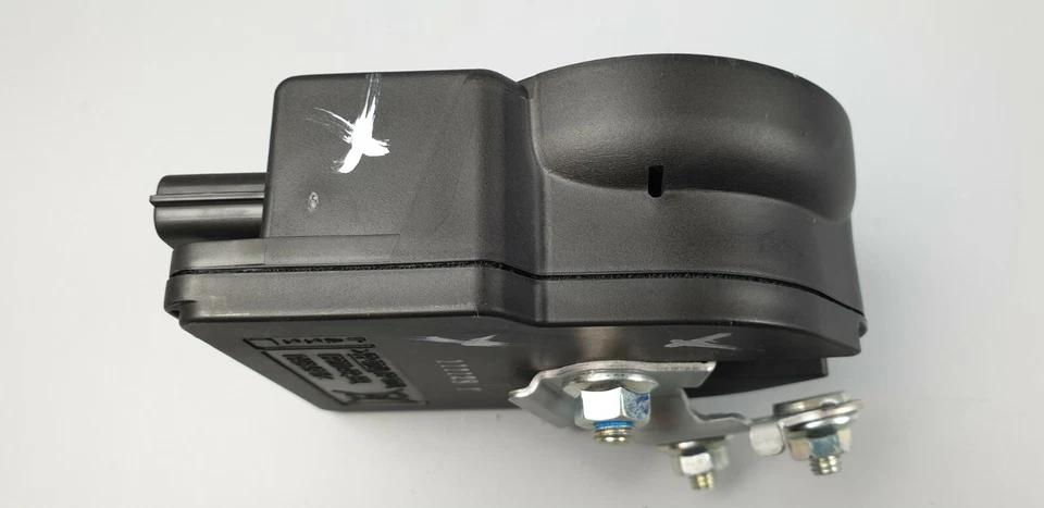 LEXUS CT 200H GENUINO SISTEMA DE ALARMA ROBO SIRENA BOCINA SEÑAL 89040-76010 12V Foto 4 de 4