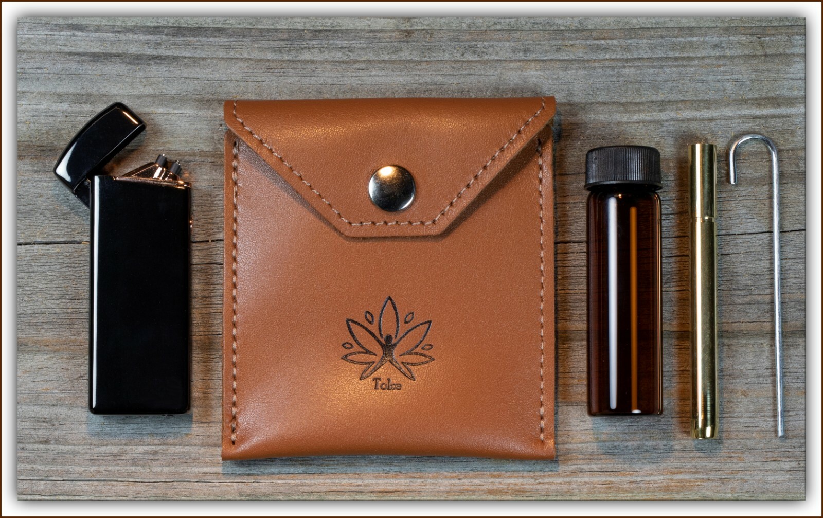 Taster's Kit Leather Dugout Kit w/ARC Lighter, Vial & One-Hitter - Made in USA..