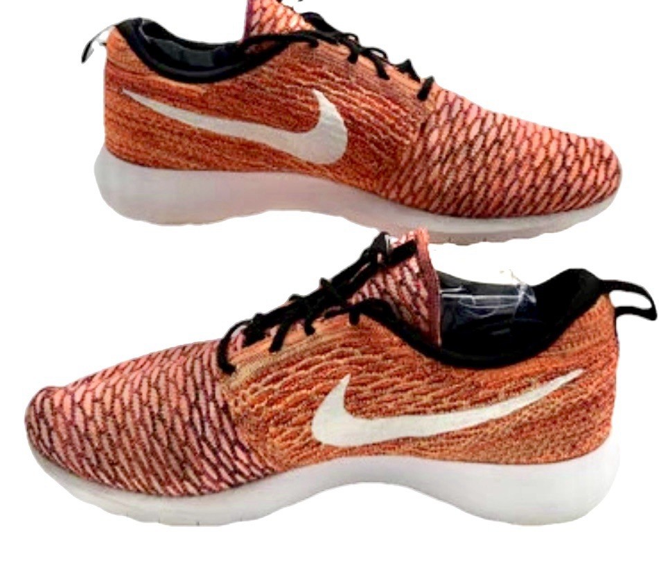 Mens Size 10.5 Nike Flyknit Roshe Run Collection Free Shipping