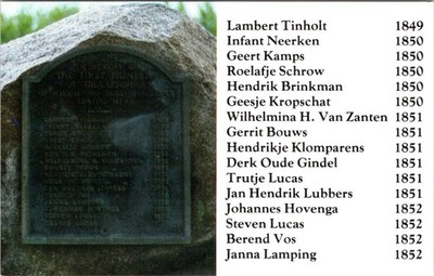 Monument to First Settlers who are Buried Here, GRAAFSCHAP, Michigan Postcard